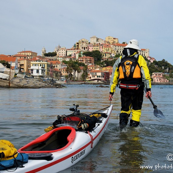 the route-antognelli-italie-kayak-Imperia-Kokatat-sea kayaking UK-reed